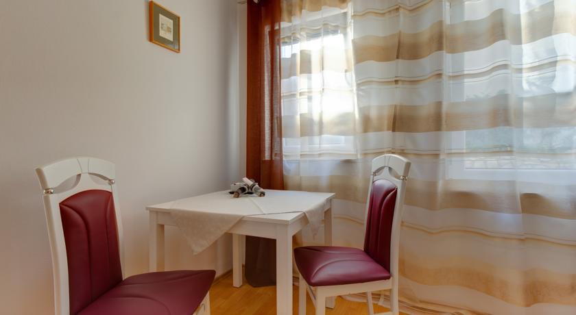 Apartment Nikolina Mali Lošinj Værelse billede